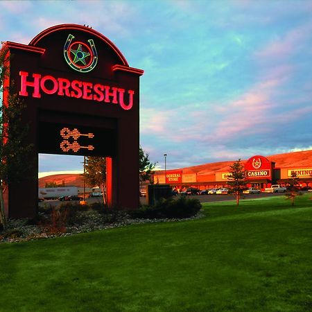 Horseshu Hotel & Casino Jackpot Extérieur photo