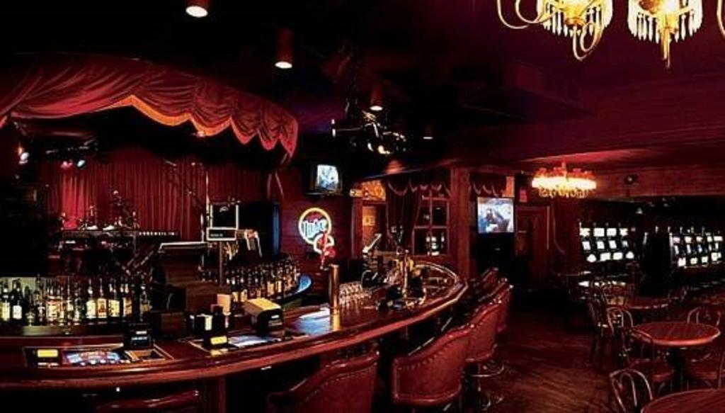 Horseshu Hotel & Casino Jackpot Extérieur photo